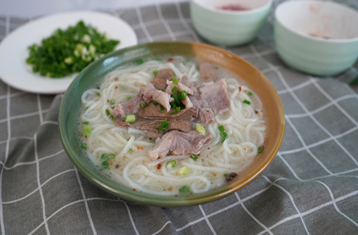 洛扎原味汤粉王培训